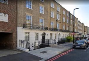 Impressive Ground floor studio flat available to rent Gloucester London NW1