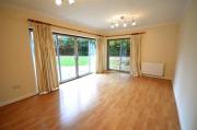 Large Single family home in A peaceful quiete area in Esher